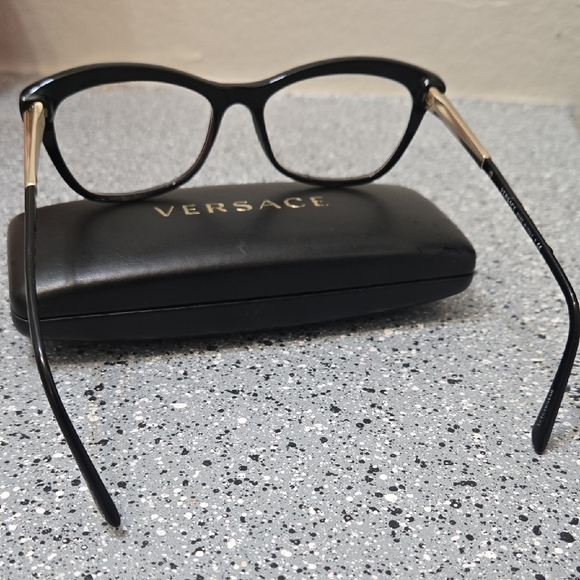 Versace Black Glasses Bold Design - Picture 6 of 6